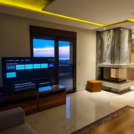 Moumis Luxury Apartment *
