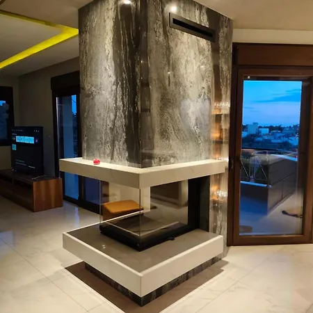 Moumis Luxury